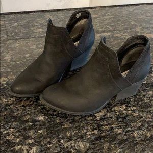 Steve Madden Booties, gently worn